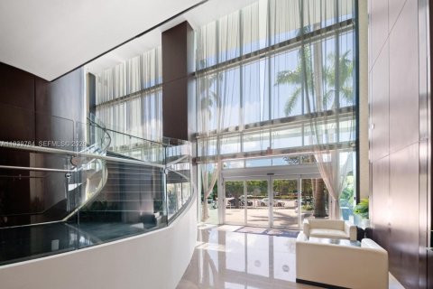 Condominio en venta en Miami, Florida, 1 dormitorio, 86.31 m2 № 2002999 - foto 25