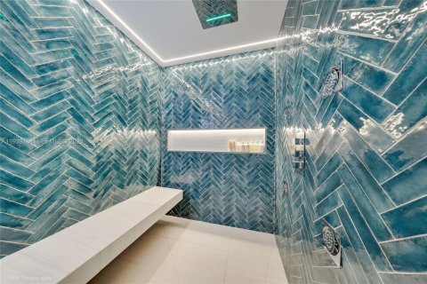 Condominio en venta en Miami, Florida, 1 dormitorio, 86.31 m2 № 2002999 - foto 15