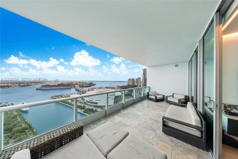 Condominio en venta en Miami, Florida, 1 dormitorio, 86.31 m2 № 2002999 - foto 17