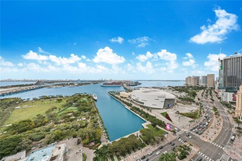 Condominio en venta en Miami, Florida, 1 dormitorio, 86.31 m2 № 2002999 - foto 20