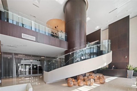 Condominio en venta en Miami, Florida, 1 dormitorio, 86.31 m2 № 2002999 - foto 24