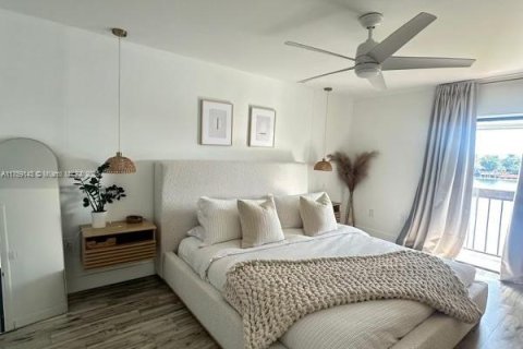 Condominio en venta en Miami, Florida, 3 dormitorios, 152.36 m2 № 1861214 - foto 25