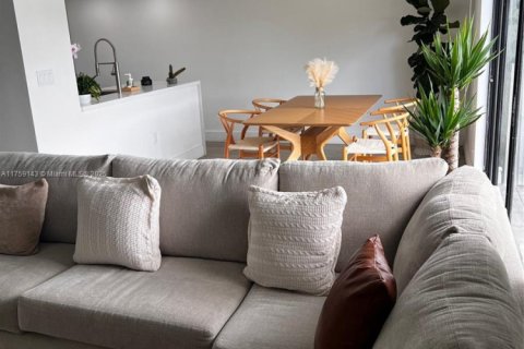 Condominio en venta en Miami, Florida, 3 dormitorios, 152.36 m2 № 1861214 - foto 6