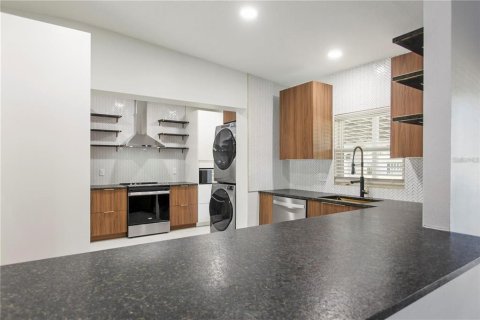 Casa en venta en Orlando, Florida, 3 dormitorios, 155.24 m2 № 2384094 - foto 8