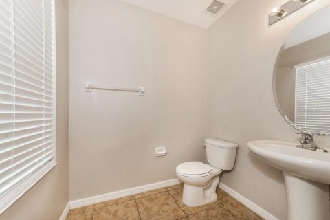 Снять в аренду виллу или дом в Брейдентон, Флорида 4 спальни, 212.65м2, № 2100295 - фото 12