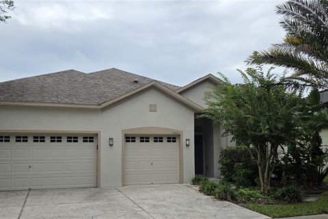 Villa ou maison à louer à Tampa, Floride: 4 chambres, 203.92 m2 № 2410414 - photo 2