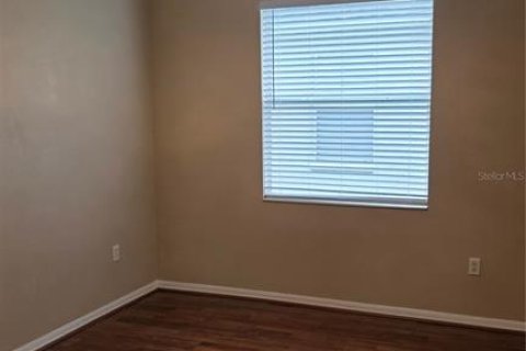 Villa ou maison à louer à Tampa, Floride: 4 chambres, 203.92 m2 № 2410414 - photo 7
