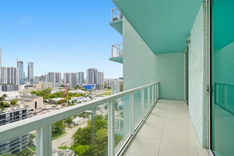 Copropriété à louer à Miami, Floride: 1 chambre, 72.46 m2 № 2084231 - photo 12