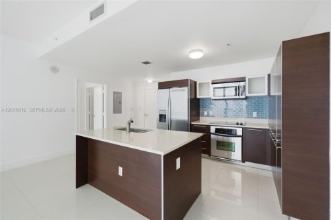 Copropriété à louer à Miami, Floride: 1 chambre, 72.46 m2 № 2084231 - photo 1
