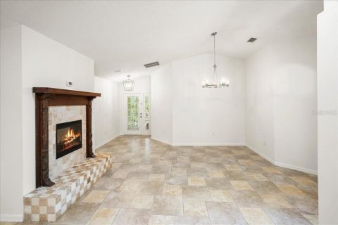 House in Elkton, Florida 3 bedrooms, 172.05 sq.m. № 2306121 - photo 7
