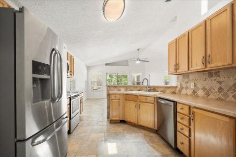 House in Elkton, Florida 3 bedrooms, 172.05 sq.m. № 2306121 - photo 9