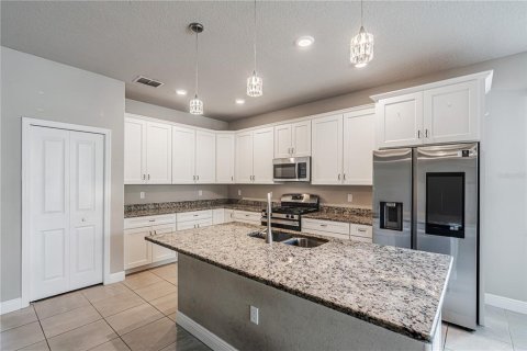 House in Lutz, Florida 3 bedrooms, 182.37 sq.m. № 1789417 - photo 13
