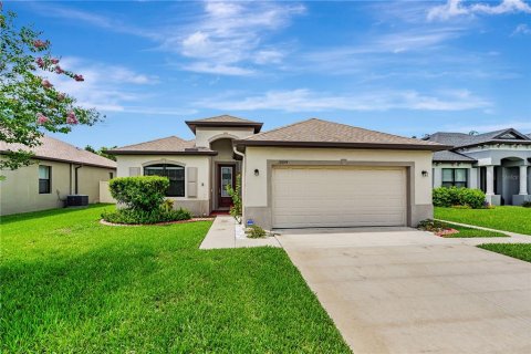 House in Lutz, Florida 3 bedrooms, 182.37 sq.m. № 1789417 - photo 2