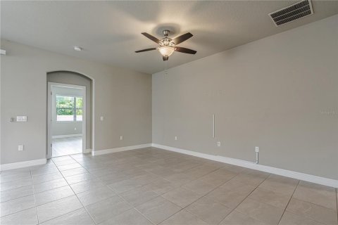 House in Lutz, Florida 3 bedrooms, 182.37 sq.m. № 1789417 - photo 9