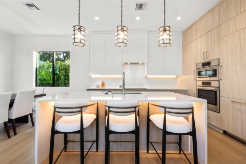 Купить виллу или дом в Хоб-Саунд, Флорида 3 комнаты, 259.85м2, № 2147065 - фото 13