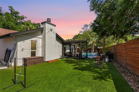 House in Tampa, Florida 3 bedrooms, 151.71 sq.m. № 2233842 - photo 7
