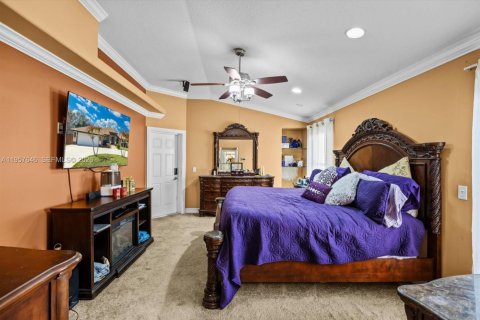 House in Port St. Lucie, Florida 4 bedrooms, 241.92 sq.m. № 2030646 - photo 20