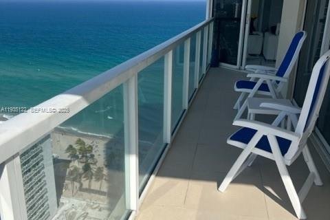 Снять в аренду кондоминиум в Санни-Айлс-Бич, Флорида 2 спальни, 132.2м2, № 2035870 - фото 21