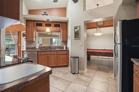 House in Spring Hill, Florida 3 bedrooms, 189.24 sq.m. № 2102992 - photo 14