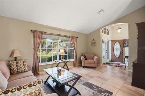 House in Spring Hill, Florida 3 bedrooms, 189.24 sq.m. № 2102992 - photo 11