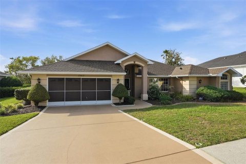 House in Spring Hill, Florida 3 bedrooms, 189.24 sq.m. № 2102992 - photo 3
