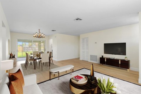 House in Port St. Lucie, Florida 3 bedrooms, 139.35 sq.m. № 2304840 - photo 5