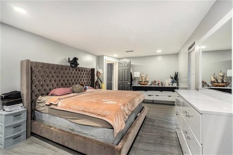 Villa ou maison à vendre à Tampa, Floride: 3 chambres, 134.62 m2 № 1850183 - photo 24