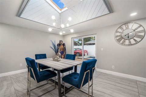 Villa ou maison à vendre à Tampa, Floride: 3 chambres, 134.62 m2 № 1850183 - photo 11
