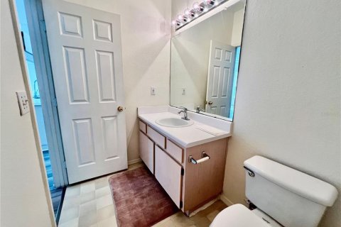 Condominio en alquiler en Temple Terrace, Florida, 1 dormitorio, 77.48 m2 № 1905516 - foto 13