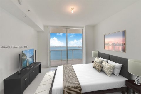 Condominio en venta en Miami, Florida, 3 dormitorios, 133.04 m2 № 1897678 - foto 5