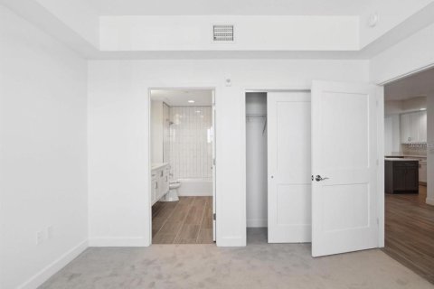 Condo in Clearwater, Florida, 3 bedrooms  № 2103635 - photo 28