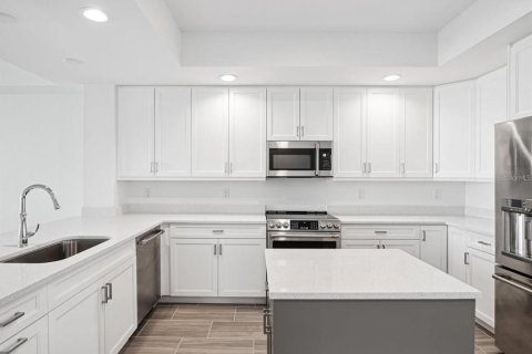 Condo in Clearwater, Florida, 3 bedrooms  № 2103635 - photo 4