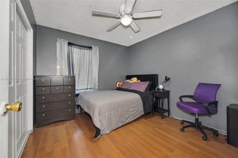 Villa ou maison à vendre à Miramar, Floride: 3 chambres, 95.6 m2 № 2013597 - photo 15