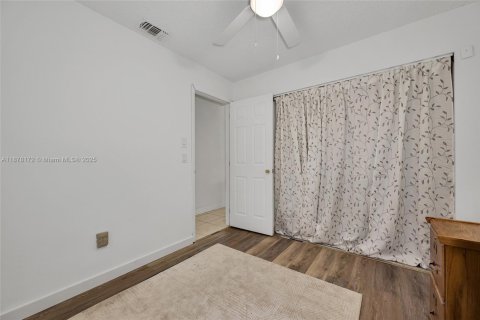 Villa ou maison à vendre à Miramar, Floride: 3 chambres, 95.6 m2 № 2013597 - photo 12