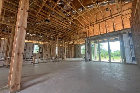 House in Port Charlotte, Florida 4 bedrooms, 184.13 sq.m. № 1916939 - photo 8