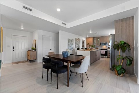 Casa en venta en Mascotte, Florida, 4 dormitorios, 202.34 m2 № 1743575 - foto 11