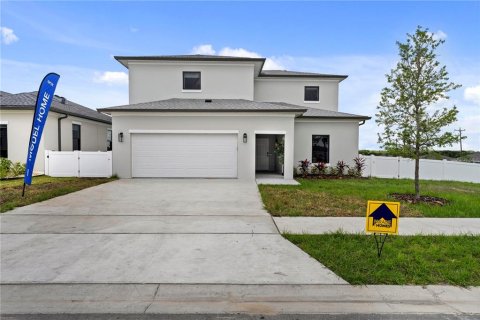Casa en venta en Mascotte, Florida, 4 dormitorios, 202.34 m2 № 1743575 - foto 1
