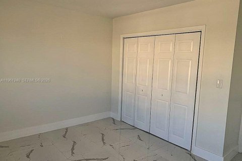 Купить кондоминиум в Хайалиа, Флорида 2 спальни, 74.32м2, № 2022135 - фото 2