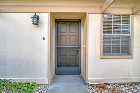 Condo in Port Richey, Florida, 1 bedroom  № 2111904