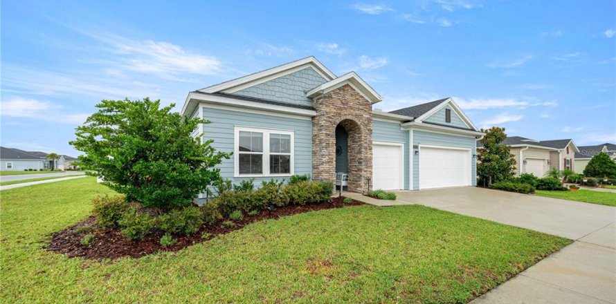 Villa ou maison à Ocala, Floride 4 chambres, 250.09 m2 № 2266705