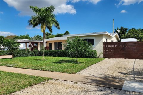 Casa en venta en Fort Lauderdale, Florida, 3 dormitorios, 129.23 m2 № 1966067 - foto 3