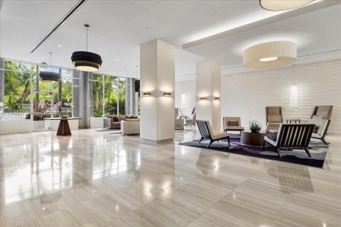 Снять в аренду кондоминиум в Санни-Айлс-Бич, Флорида 2 спальни, 141.3м2, № 1958784 - фото 24