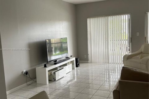 Купить кондоминиум в Майами, Флорида 2 спальни, 134.71м2, № 2034866 - фото 4