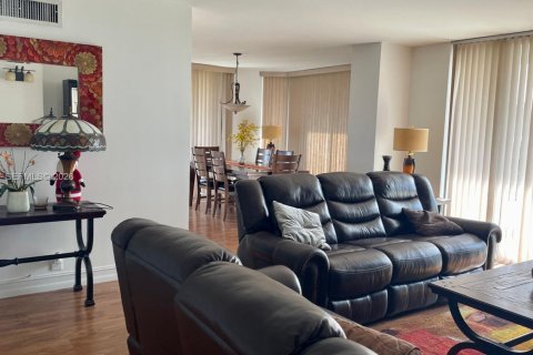 Condominio en venta en Aventura, Florida, 2 dormitorios, 126.44 m2 № 2153022 - foto 7