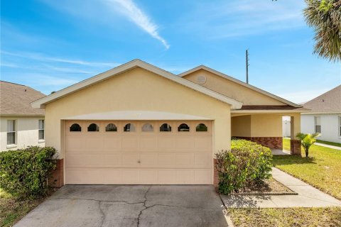 House in Kissimmee, Florida 3 bedrooms, 114.08 sq.m. № 1873778 - photo 2