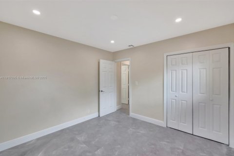 Villa ou maison à vendre à Fort Lauderdale, Floride: 3 chambres, 136.85 m2 № 1973732 - photo 26