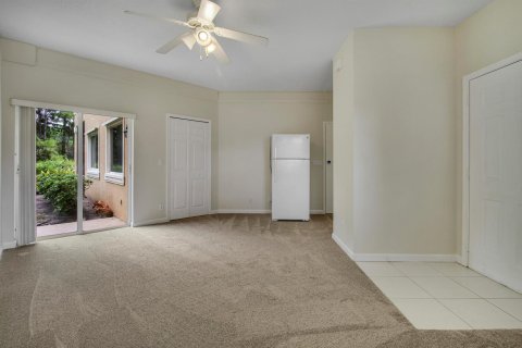 Copropriété à louer à Port St. Lucie, Floride: 1 chambre, 37.16 m2 № 2411946 - photo 4