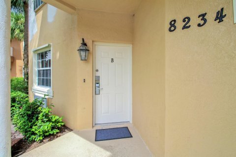 Condo à Port St. Lucie, Floride, 1 chambre  № 2411946