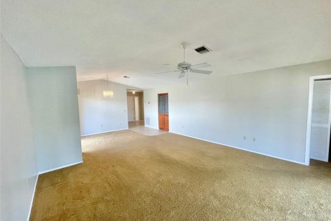Villa ou maison à vendre à Venice, Floride: 2 chambres, 142.88 m2 № 2294810 - photo 12