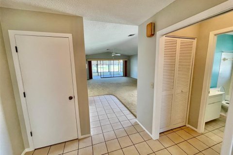Villa ou maison à vendre à Venice, Floride: 2 chambres, 142.88 m2 № 2294810 - photo 8